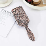 Perie De Par Model Leopard, Engross